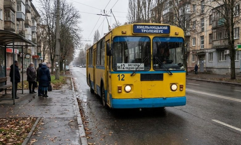 Тролейбус №12 Хмельницький: як дістатися з Виставки на Південно-Західний