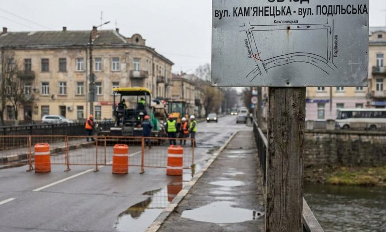 Ремонт мосту у Хмельницькому: які вулиці перекриють та схеми об'їзду транспорту