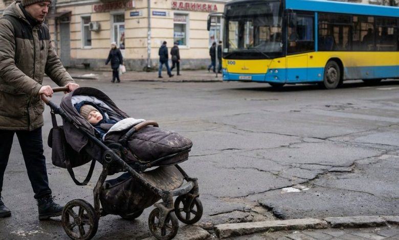 Как удобно передвигаться по Хмельницкому с детской коляской: обзор доступности инфраструктуры